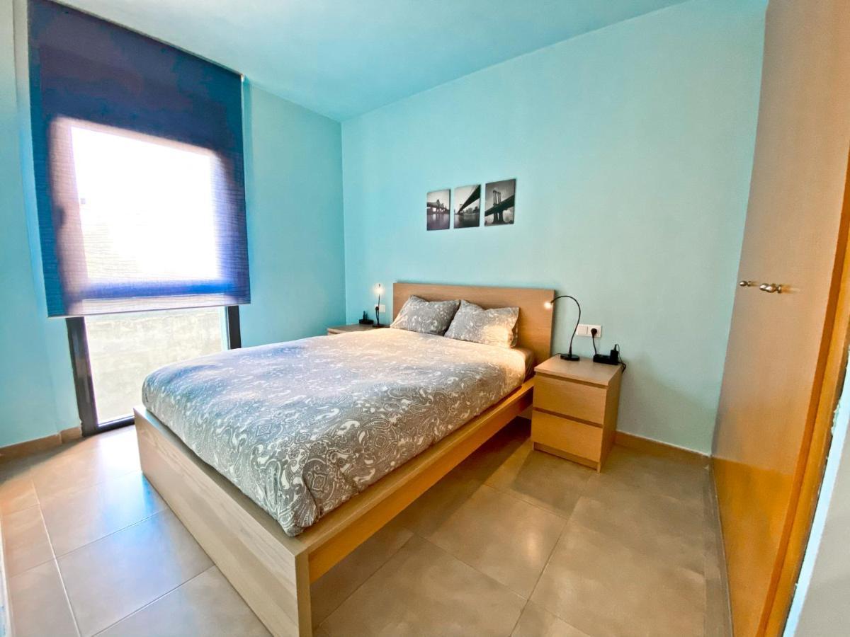 Urban Manresa-City Center Apartment With Balcony Luaran gambar