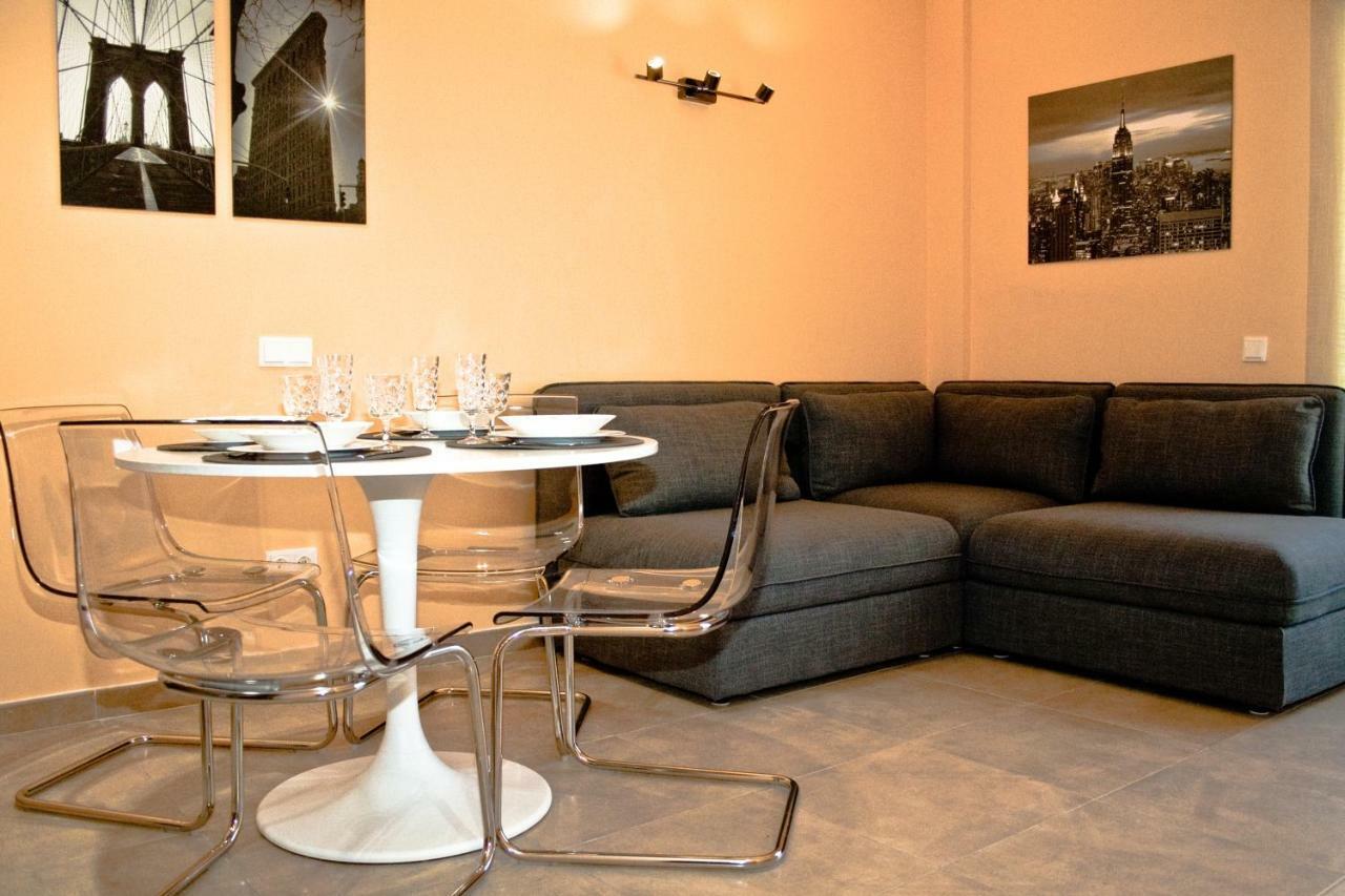 Urban Manresa-City Center Apartment With Balcony Luaran gambar
